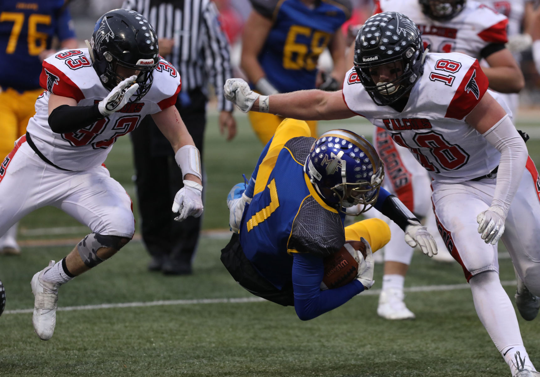 Maroa Forsyth vs GCMS football 10 11.24.18.jpg